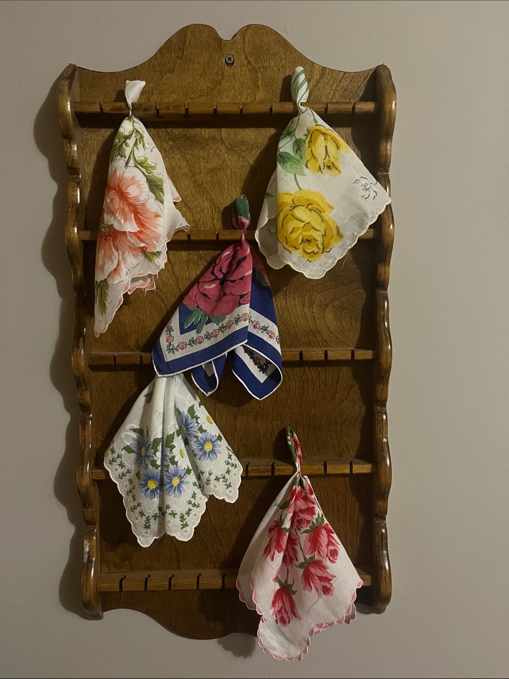 Vintage Spoon Rack/Shelf with Floral Cotton Handkerchiefs - Assorted Colors